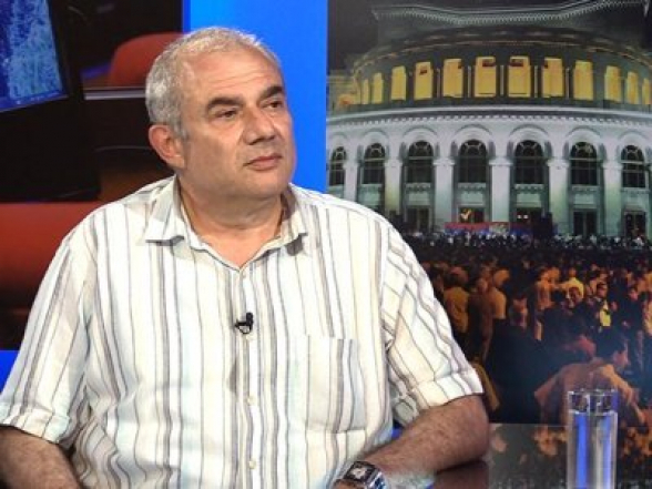 Говорящий с прессой подобным тоном не может быть автором закона, касающегося прессы – Арутюн Арутюнян (видео)